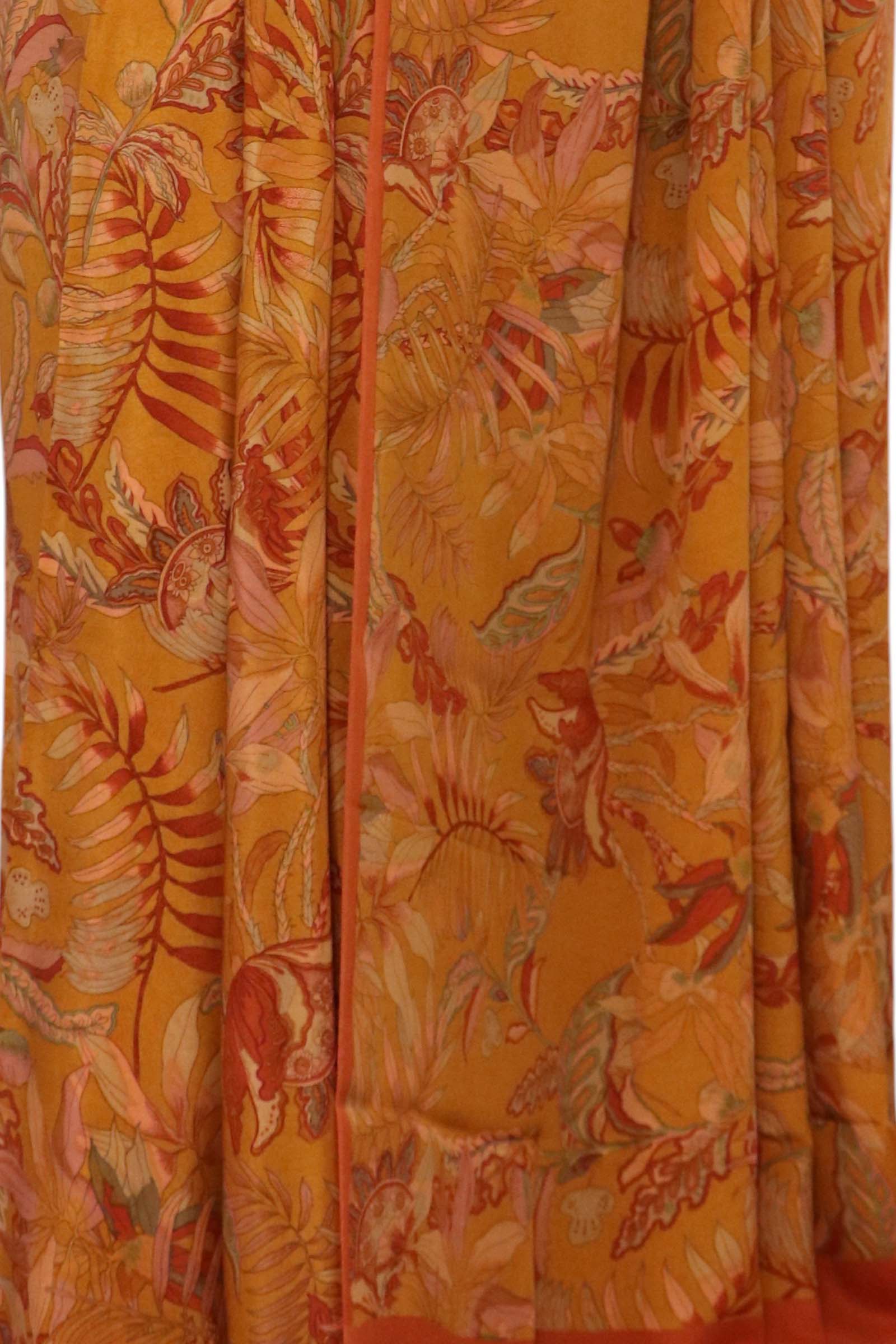 Floral  Pure Crepe Silk Saree AL203268